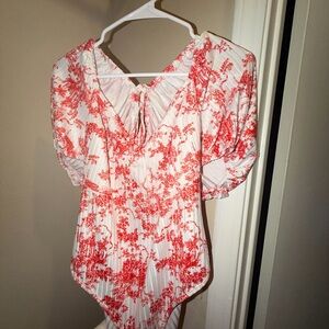 Floral Puff Sleeve Bodysuit - Red and White